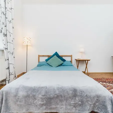 Two Separate Bedrooms,10 Min Walk To The Center By Homeclick Apartamento Cracovia