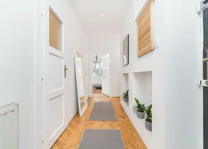 アパート Two Separate Bedrooms,10 Min Walk To The Center By Homeclick クラクフ