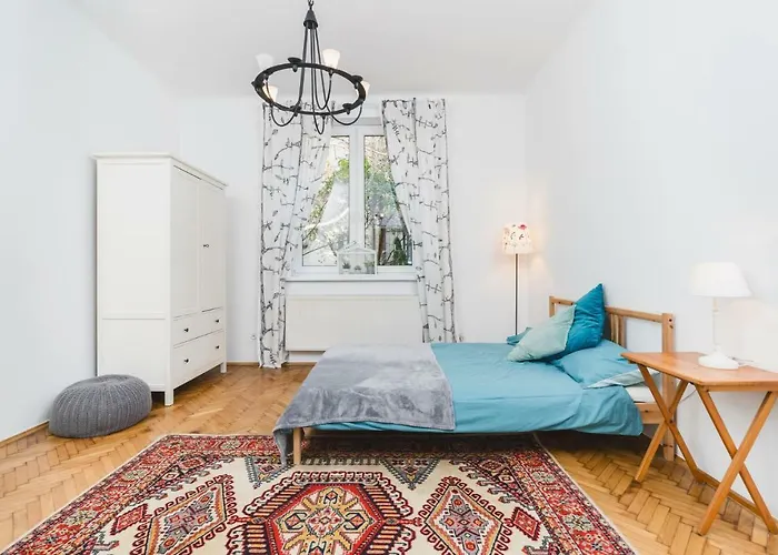 Two Separate Bedrooms,10 Min Walk To The Center By Homeclick Apartamento Cracóvia