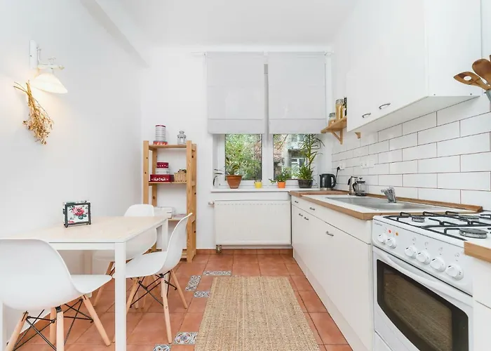 Two Separate Bedrooms,10 Min Walk To The Center By Homeclick Apartamento *